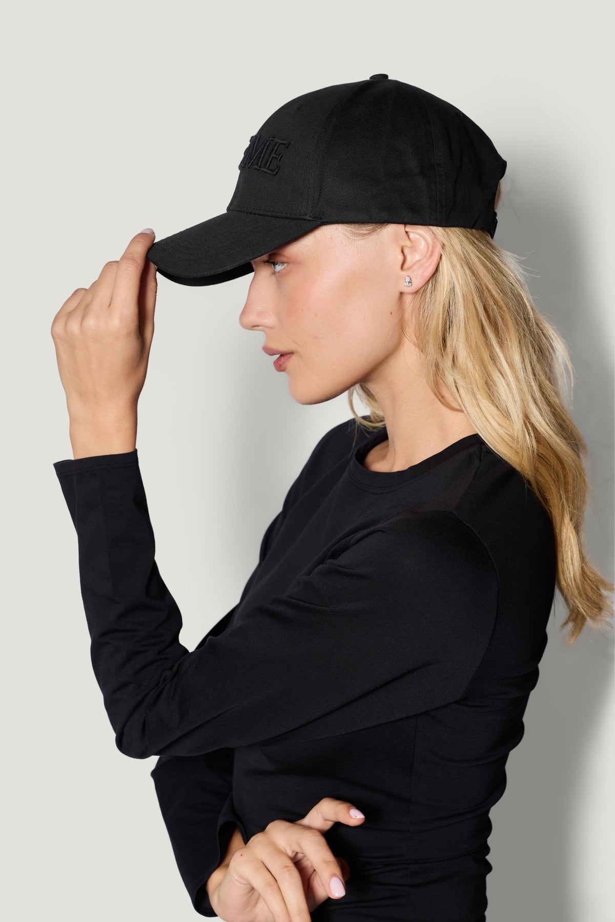 Staple Cap - Black